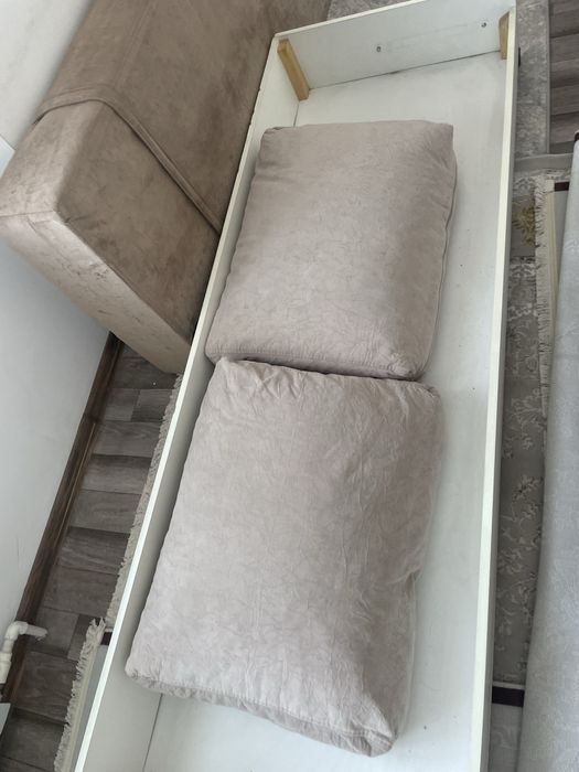 диван в хорошем состоянии