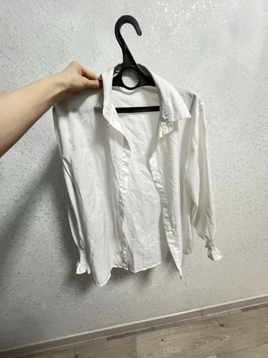 Блузки разные, лонгслив и топ