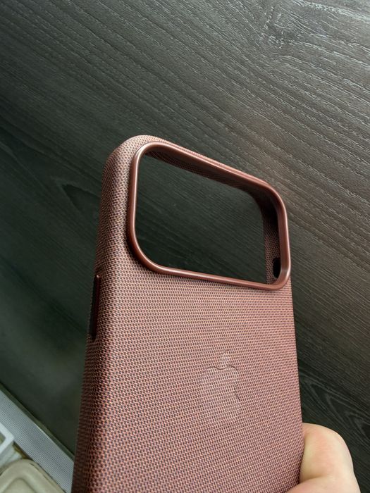 Кейс за iphone17 pro max techwoven