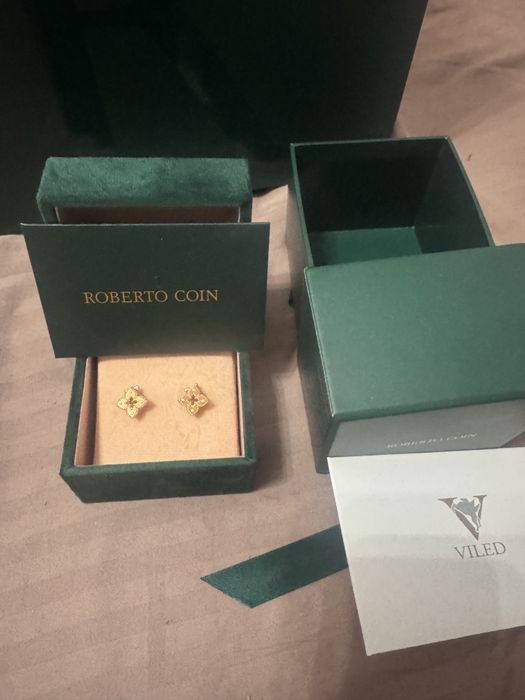 Золотые серьги и кольца