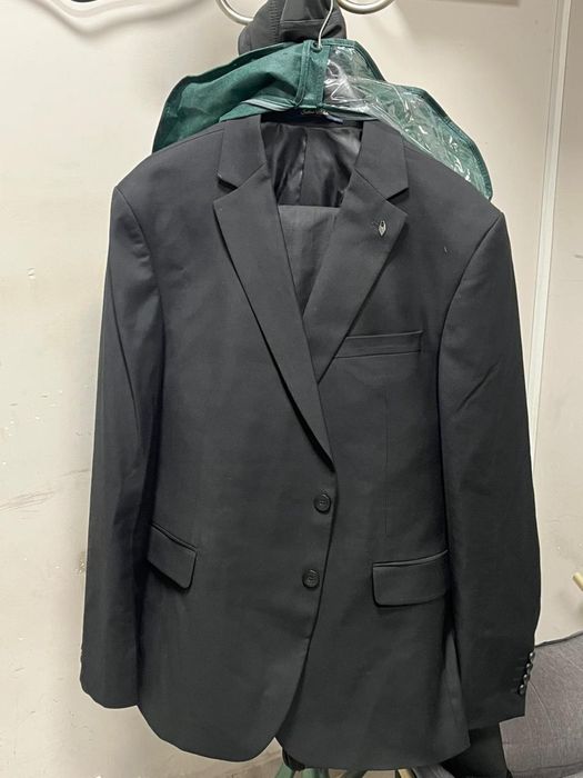 Костюм, новое, с обувь.