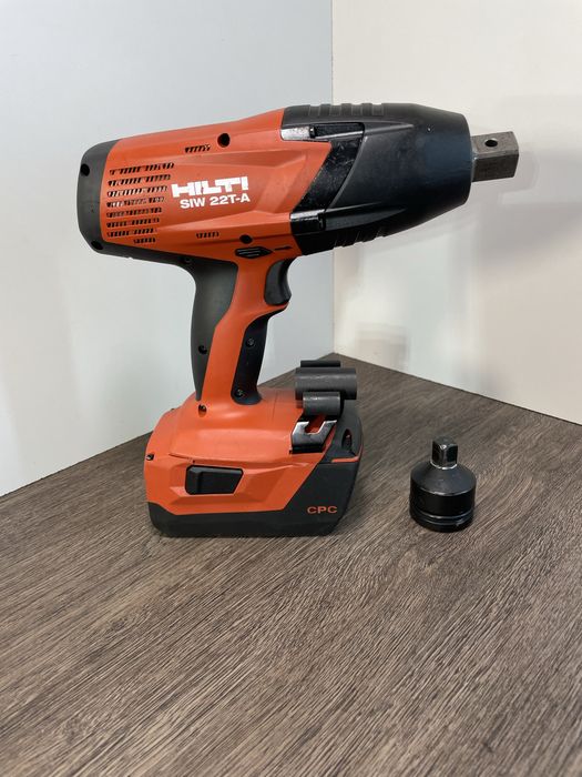 Vând Inpact Hilti cap 3/4 și 1/2