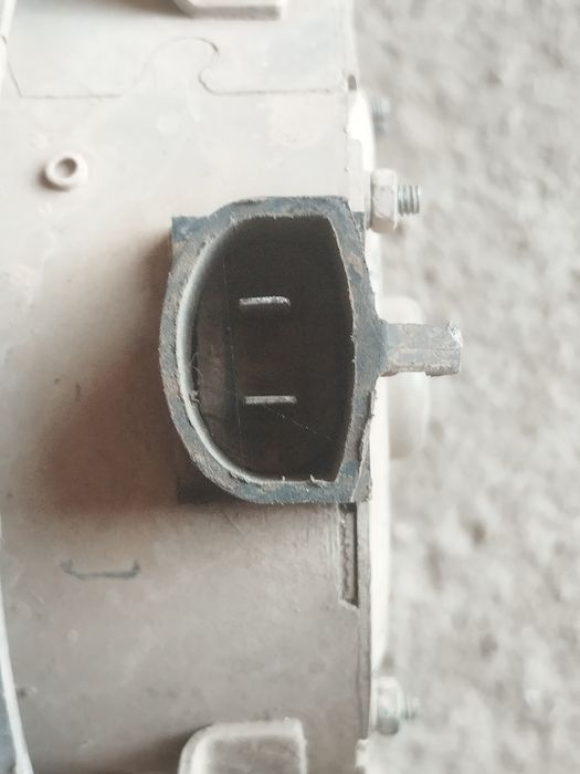 Продам вентилятор охлаждения от калины