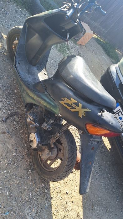 Vând sau schimb,honda dio 50cc 2t