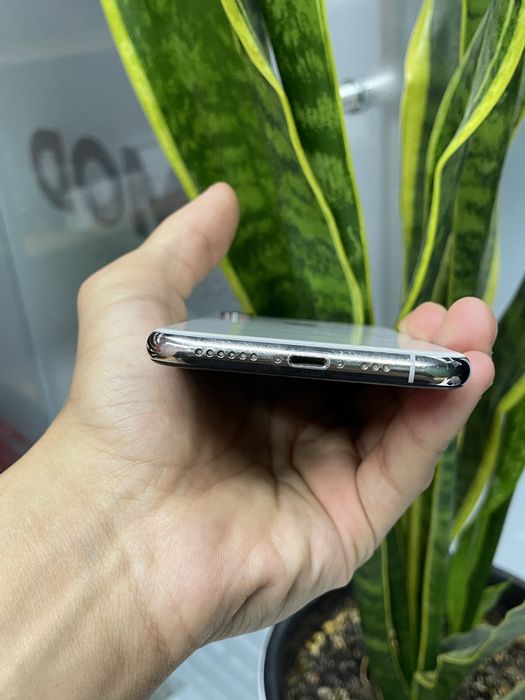 iPhone Xs 64gb 75%