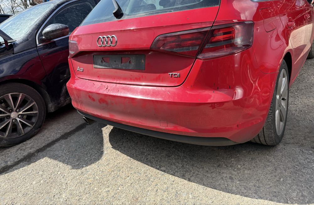 На части Audi A3 1.6 tdi