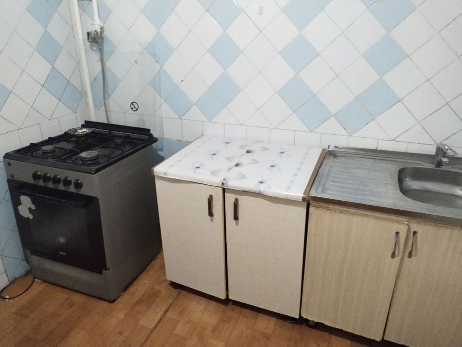 Продаётся 3х комнатная 2 этаж Карасу-1