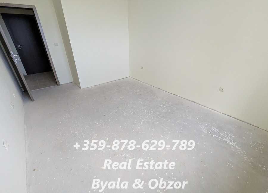 Нов двустаен апартамент с морска гледка в гр.Бяла