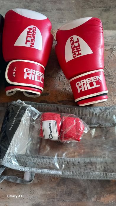 Qoʼlqop mahsus janglar va trnarofka uchun