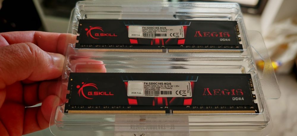 Kit RAM G.Skill Aegis 16GB (2x8GB) DDR4 3200MHz Dual Channel CL16 Nou,nefolosit.