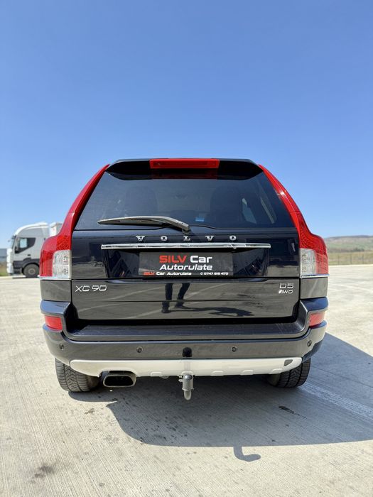 //Volvo XC90 D5 AWD/P. Executive\\