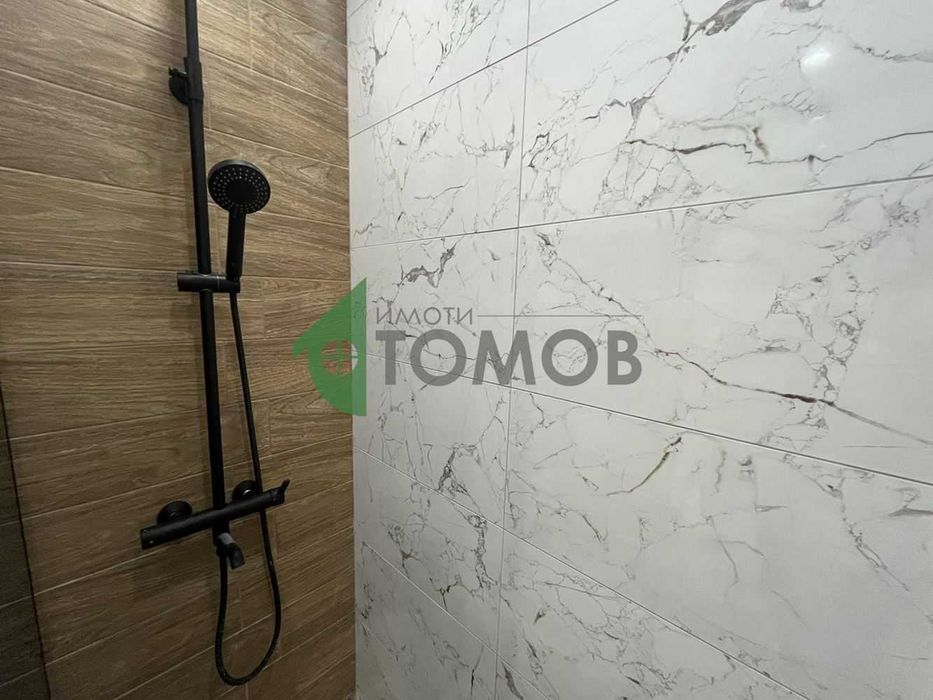 Продава се Тристаен апартамент в Шумен, Център - 58 кв.м за 1627 €/кв.м - Снимка #8