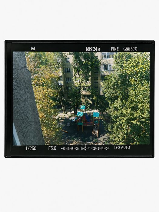 Sony Alpha a6100 + Sony 16–50mm OSS | 24.2 Мп | 4K