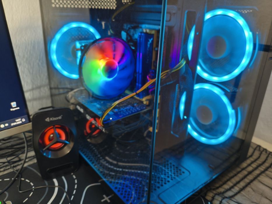 Компьютер в полном комплекте