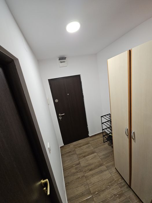 Garsoniera de închiriat