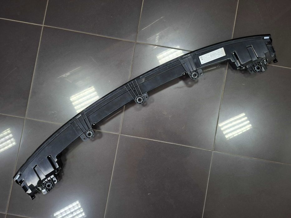 9JA945082F Нов Централен Стоп Led Porsche TAYCAN 19-24 Европа