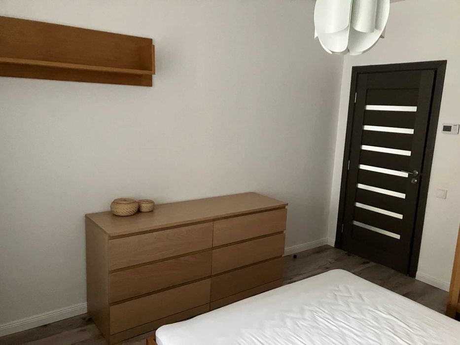 Apartament modern cu 2 Camere de Închiriat