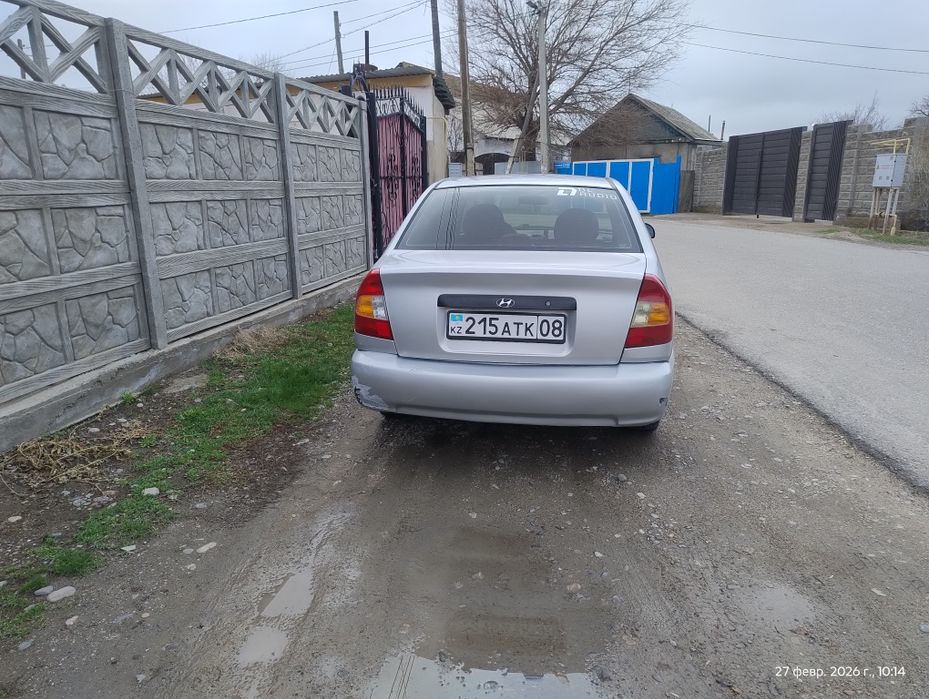 Hyundai accent 2004года