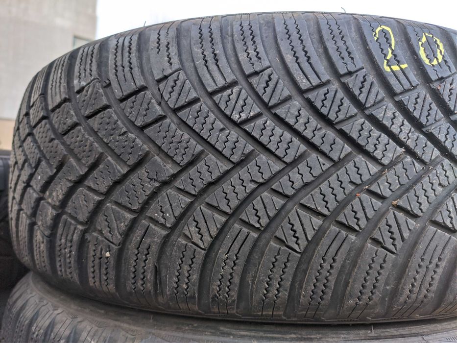 4бр Зимни гуми 205 55 16 - Hankook - DOT 2023