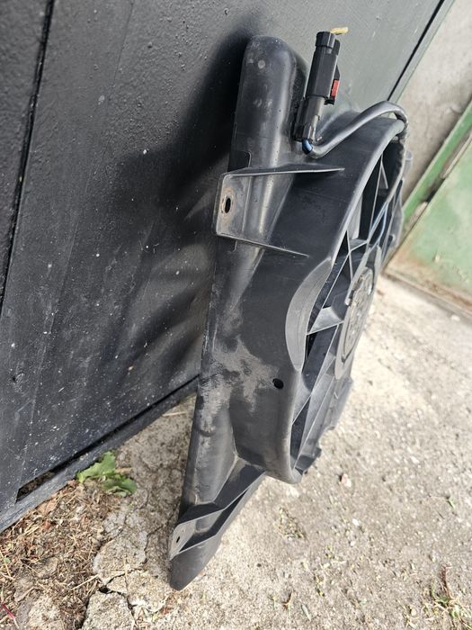 Вентилатор (перка) chrysler pt cruiser