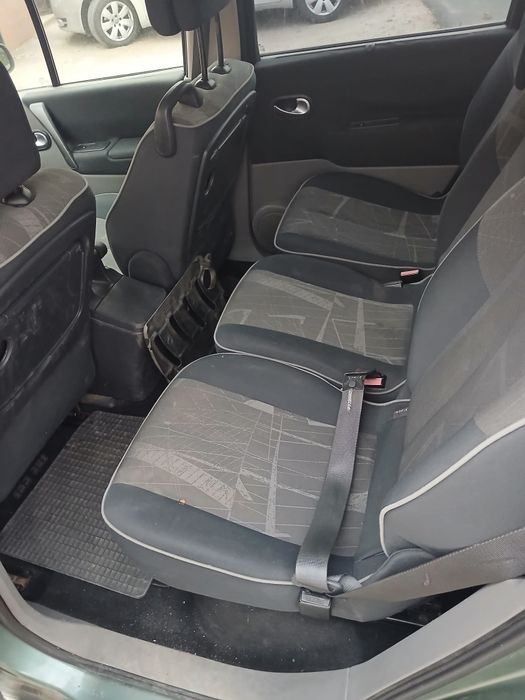 Vând Renault Megane scenic