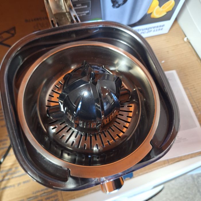 Електрическа сокоизтисквачка за цитруси внос от Германия