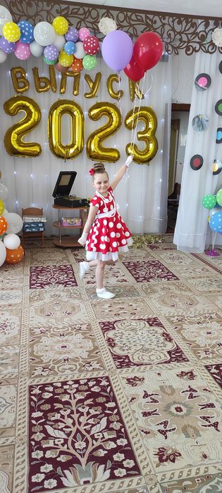 Продам платье на девочку