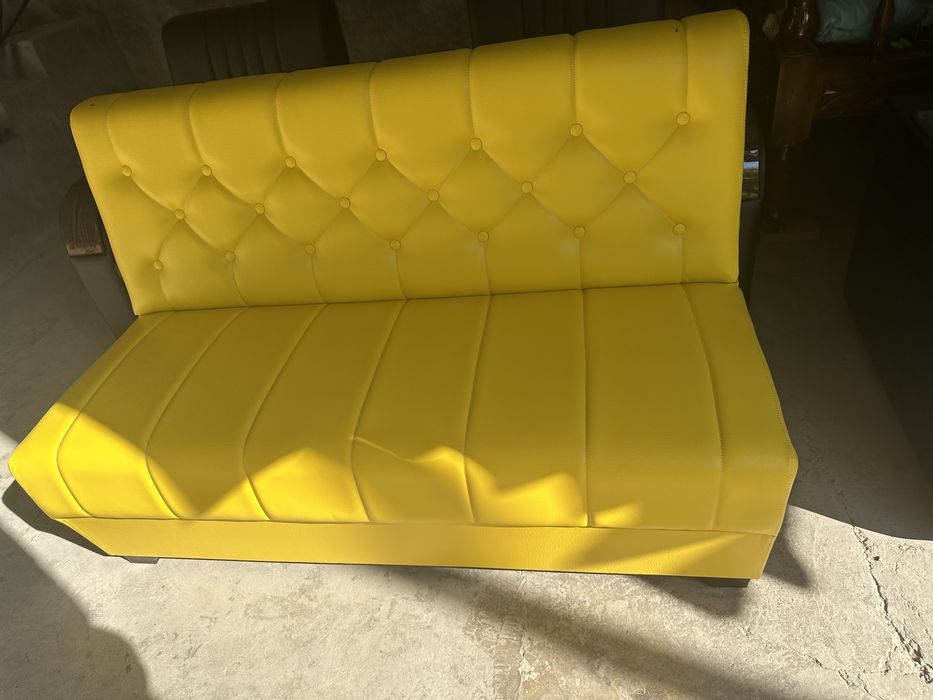 Mini divan koja razmeri 1.40li