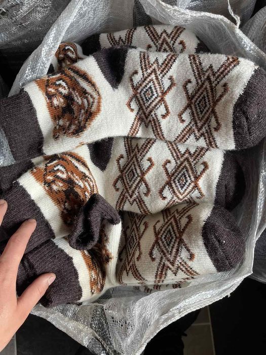 Vind engros ciorapi lină