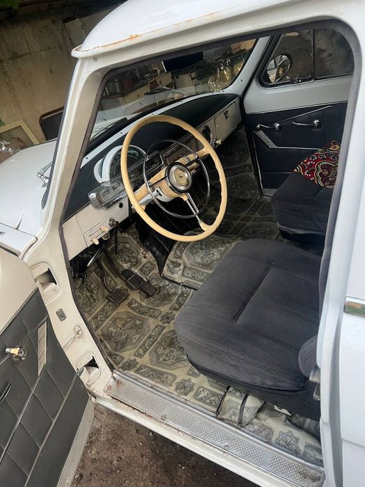 Gaz 21volga sotiladi