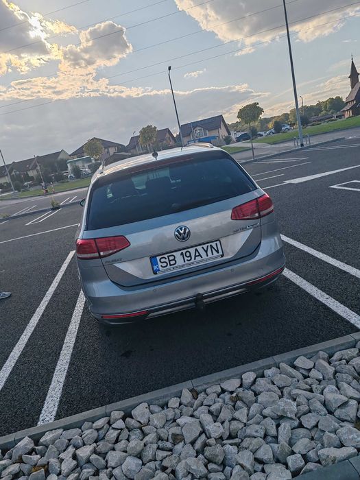 Vând VW Passat B8