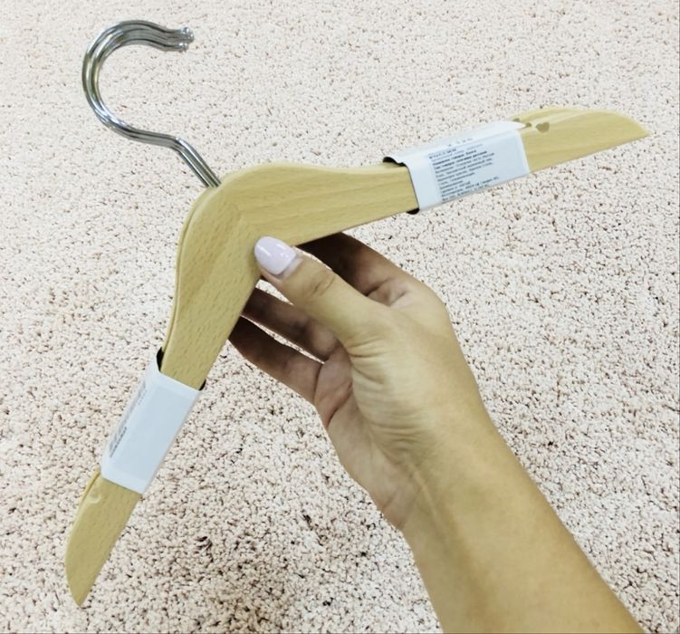 Продам вешалки икея