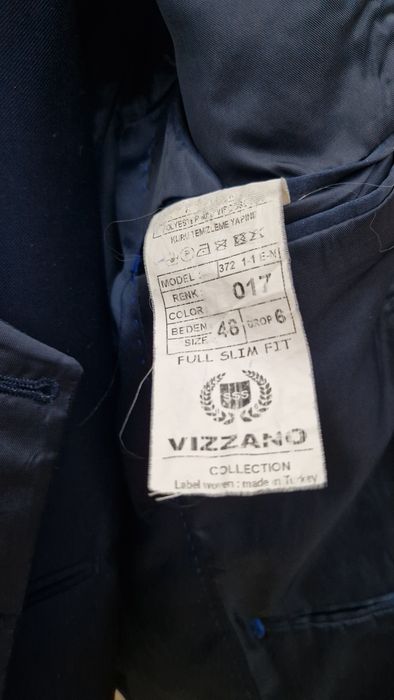 Костюмы,рубашки б/у