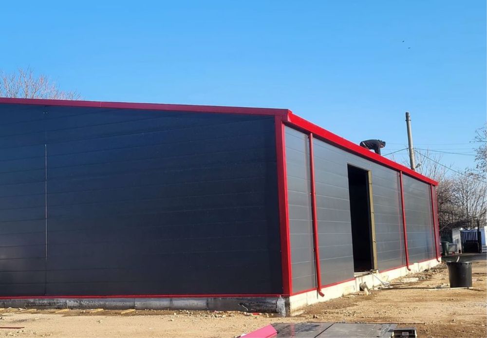 Hala metalica 14x30 acoperita cu panou de 6 cm gri antracit avem si alte dimensiuni dar facem si la comanda