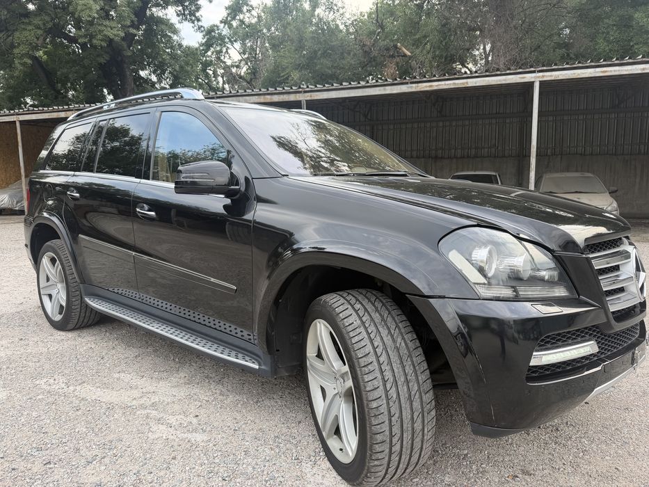 Mercedes benz GL500