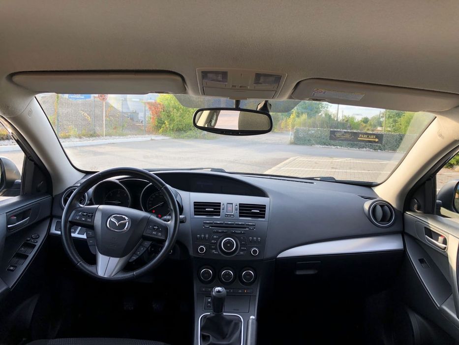 Se vinde Mazda 3  an 2012