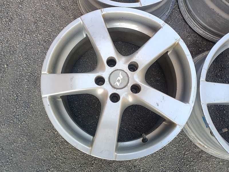 Продам легкосплавные диски на автомашину Audi