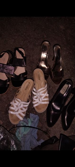 Отдам обувь за молоко