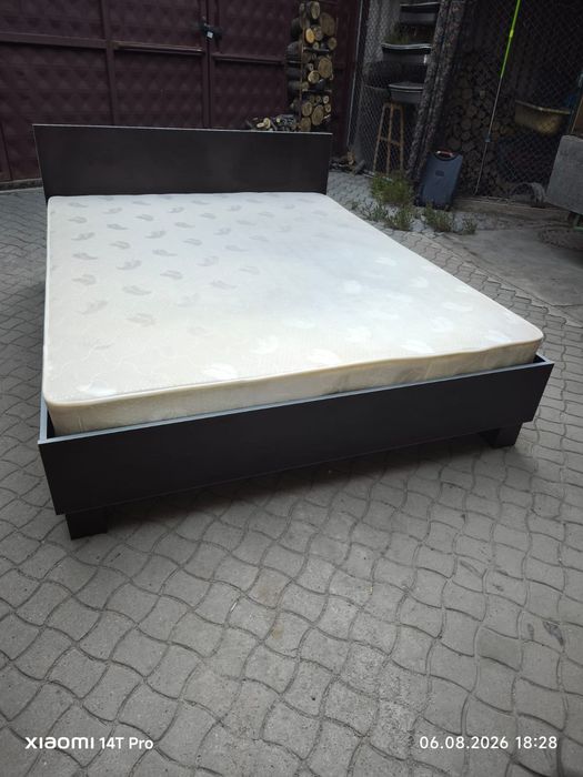 Кровать двух спальная