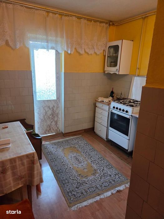 Apartament spațios cu 3 camere , etaj 2 , bloc izolat - Dva Nord — fotografia 2