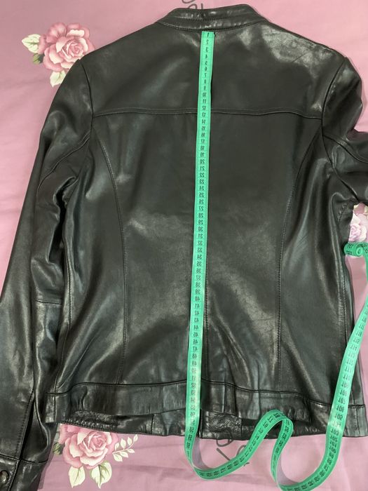 Куртка   кожаная.