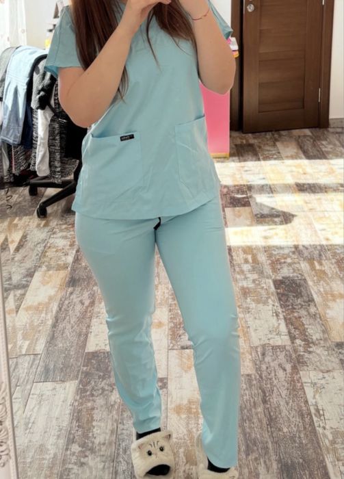 Costum medical baby blue