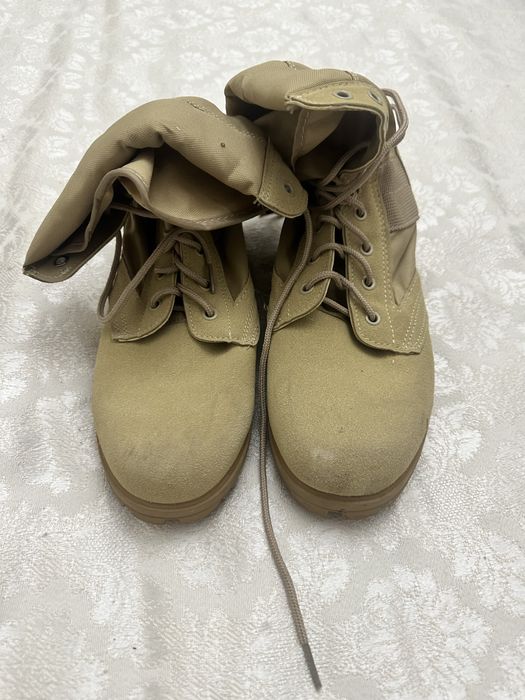 Продам ботинки