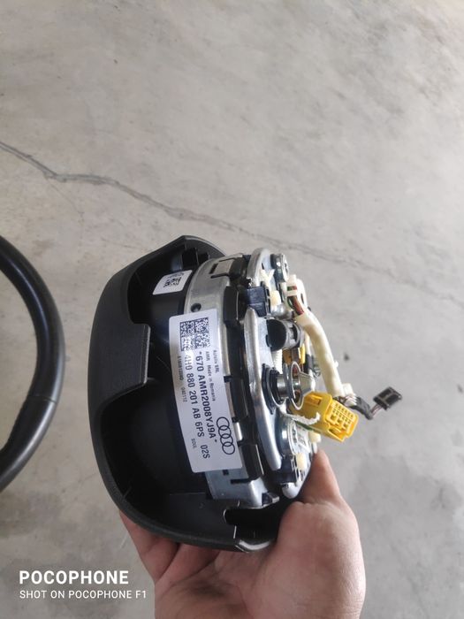 Волан със пера Audi A8 D4 4H / Ауди А8 Д4 2014г.