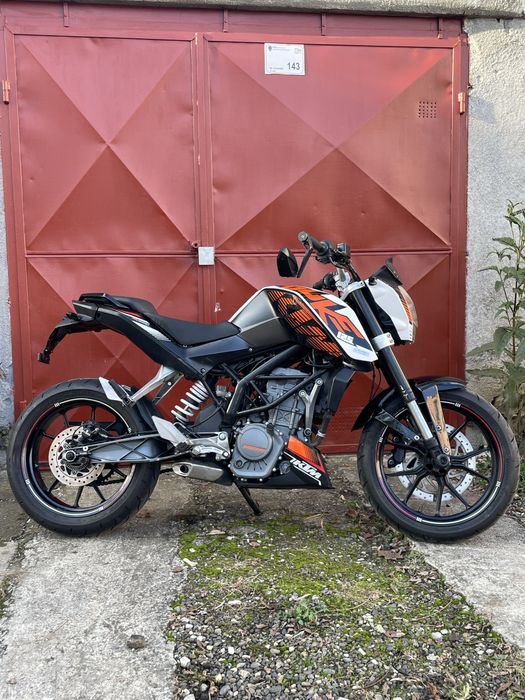 KTM Duke 125 ABS 2015 A1