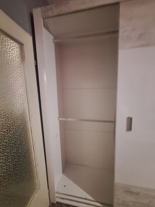 Подарявам голям гардероб