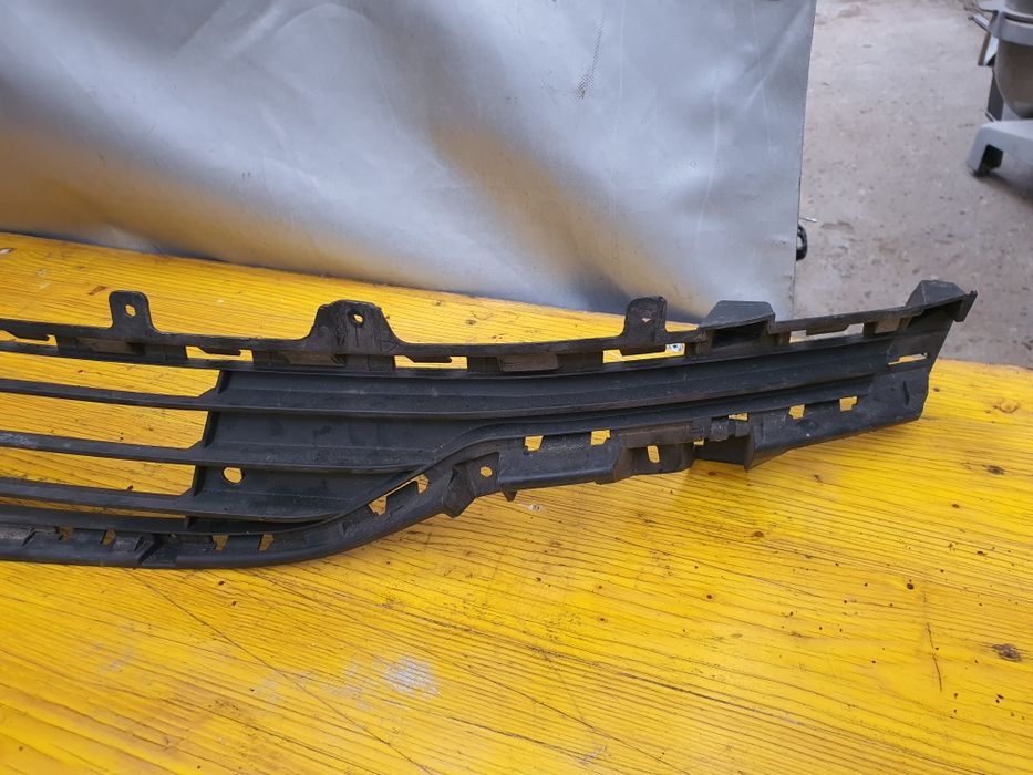 Грил решетка броня опел корса д  Opel Corsa D