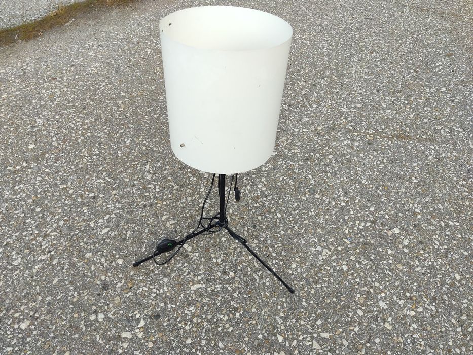 Лампа стояща около 60см