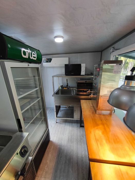 Фудтрак / кўчма бутка сотилади