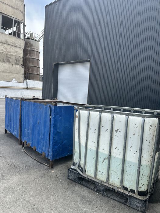 Мусорный бак СРОЧНО